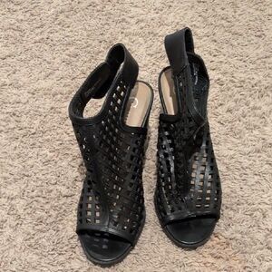 Stylish Black Women's Sandals